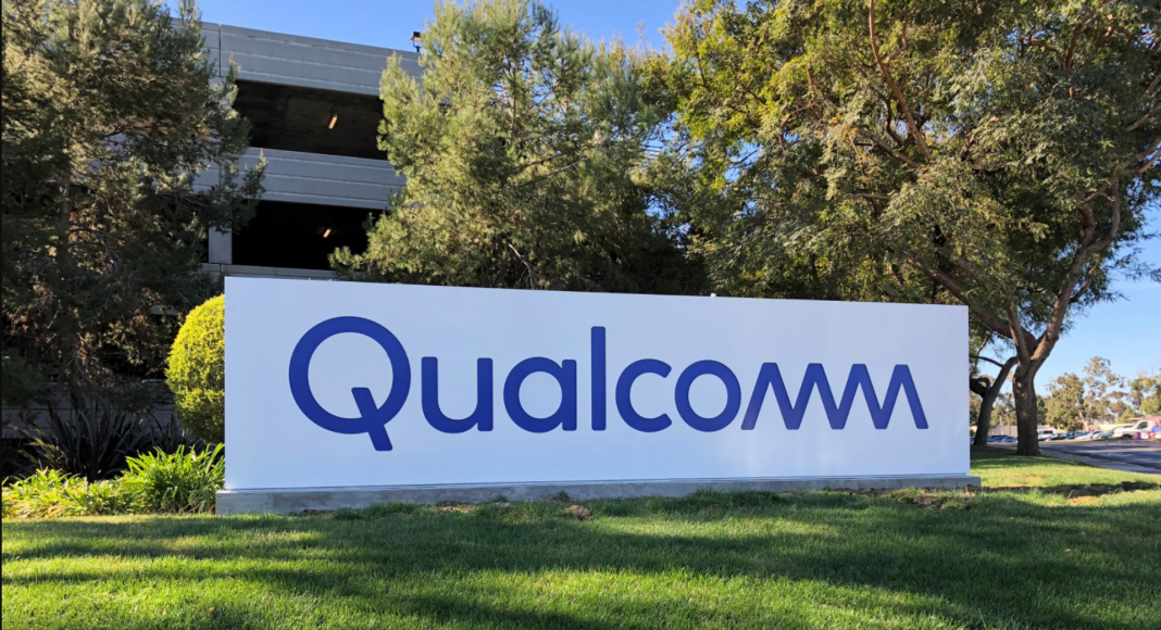 AR smart glasses showcased by Qualcomm with next-gen chip