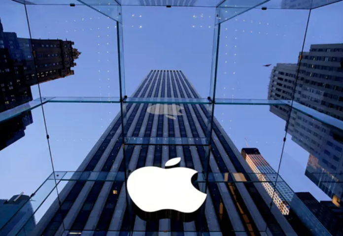 Apple, HDFC Bank explore fintech tie ups Apple, HDFC Bank explore fintech tie ups