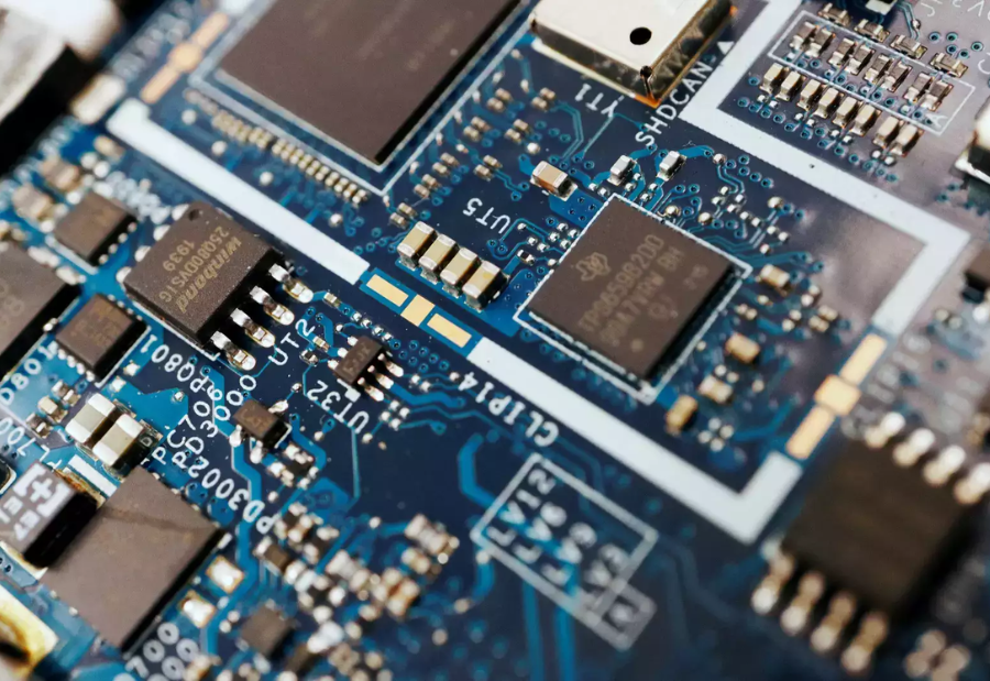 China's Semiconductor State Fund Sinks $2 Billion into Memory Chip Firm