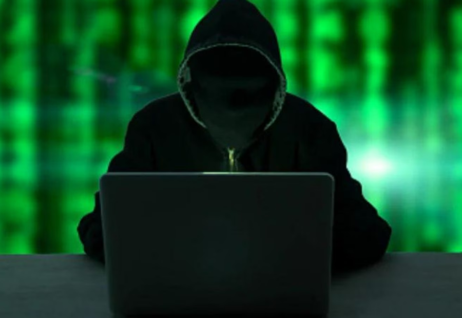 Ukraine comes under attack from air and cyberspace affecting telecom company, Kyivstar