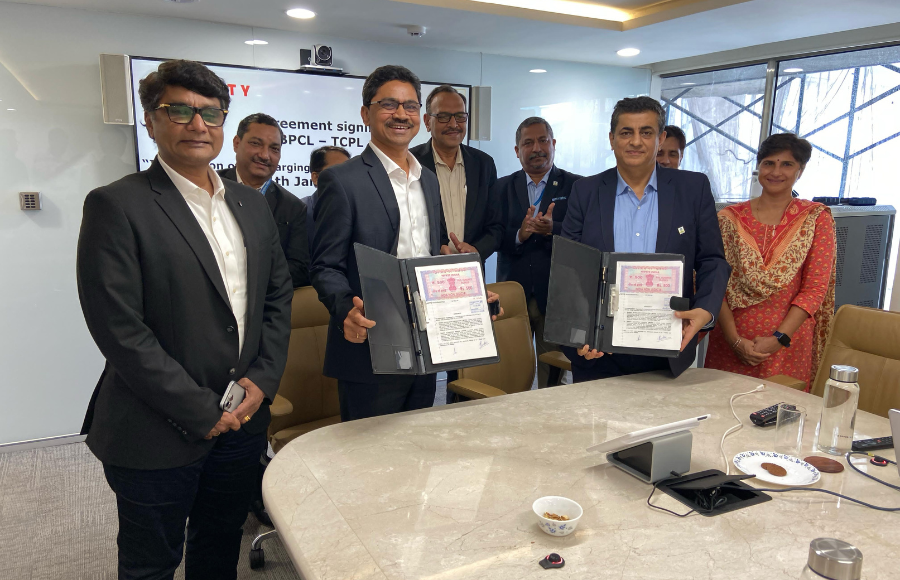 BPCL and Trinity Cleantech Join Forces to Ignite Electric Vehicle Charging Revolution in Uttar Pradesh