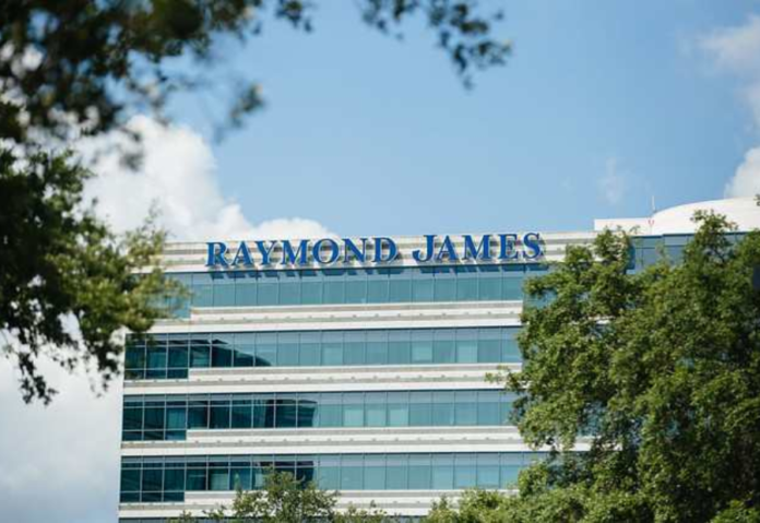 Raymond James Canada hires former Cormark CEO, Chris Shaw to co-head investment banking