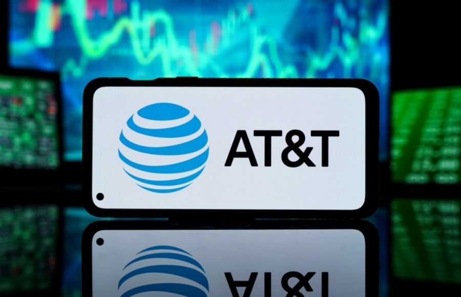 AT&T informs users of a data breach and resets millions of passcodes