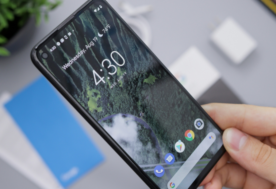 Attack utilizing dirty stream on Android phones