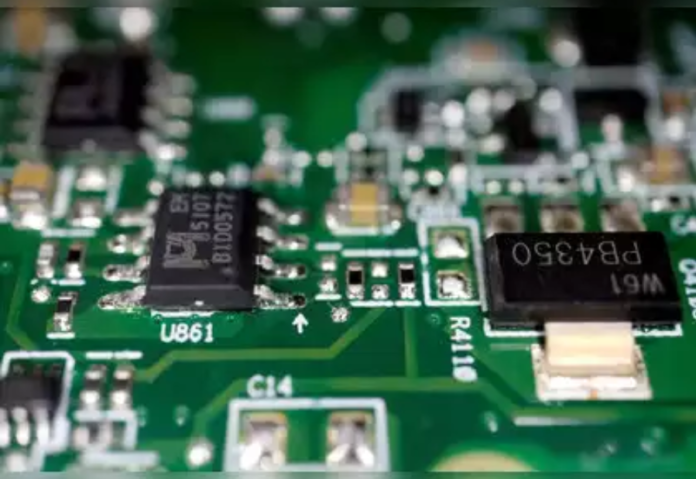 Malaysia aims to invest more than $100 billion in the semiconductor industry