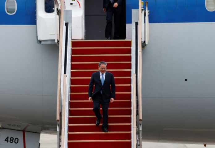 Premier Li Qiang encourages Samsung to increase its investments in China Premier Li Qiang encourages Samsung to increase its investments in China