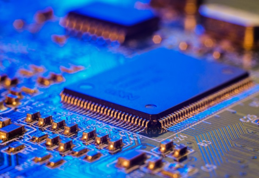 US pressures Japan and Netherlands to limit China's access to more semiconductor manufacturing equipment