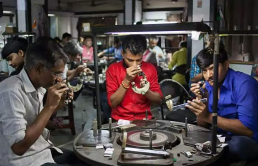 200 diamond Units in Surat will cease operations for ten days