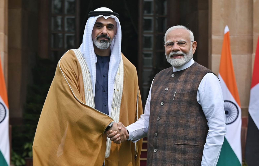 Prime Minister, Shri Narendra Modi welcomes Crown Prince of Abu Dhabi