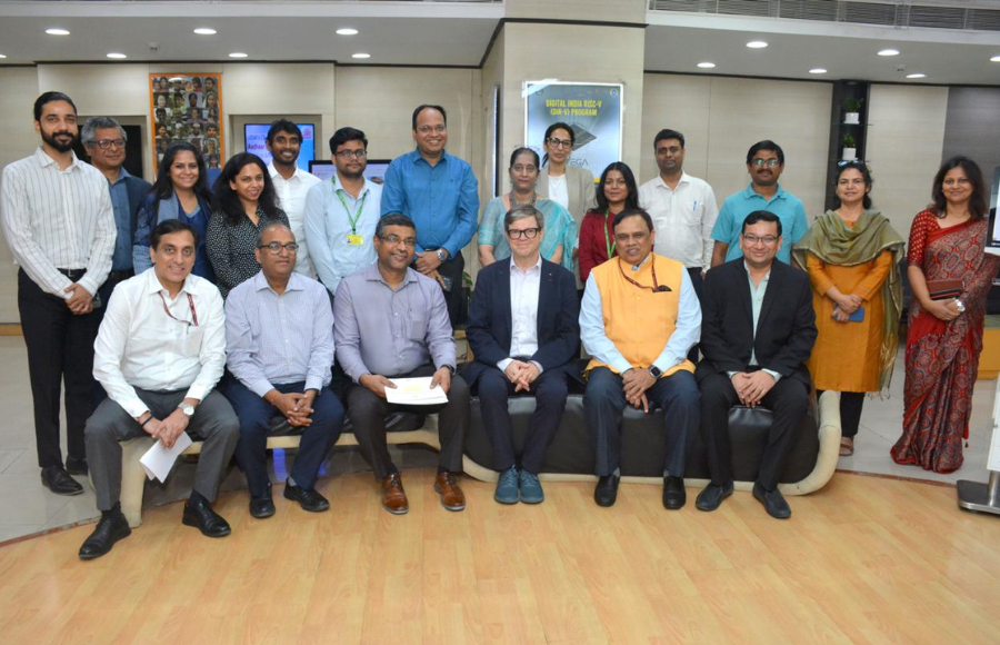 'IndiaAI' and Meta announces the establishment of the Center for Generative AI, Shrijan (सृजन) at IIT Jodhpur