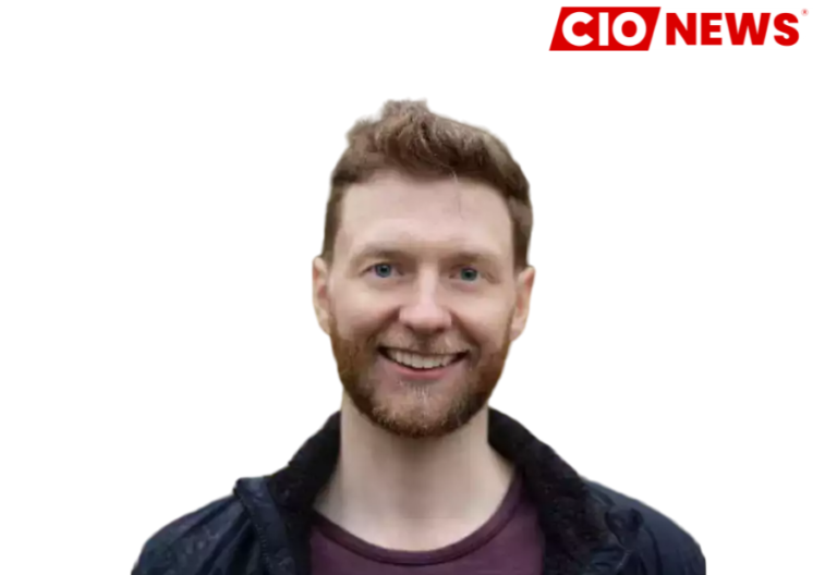 Google recruits Tim Brooks, the "top executive" of OpenAI