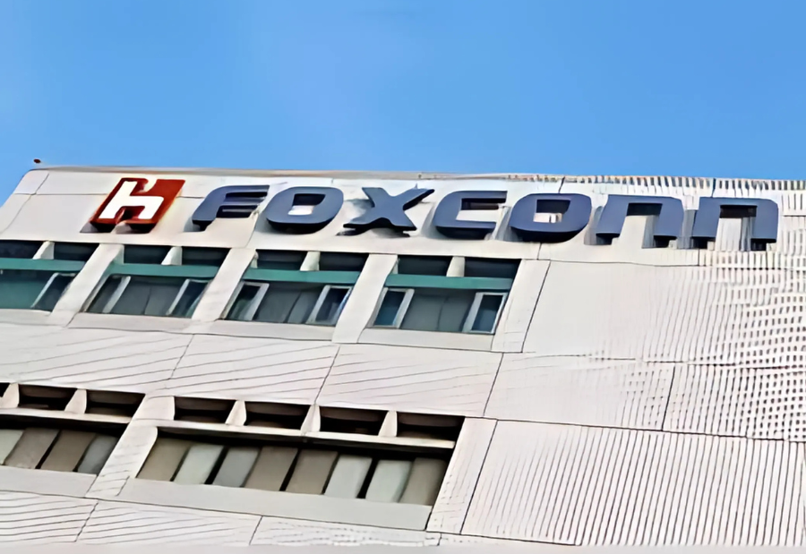 Foxconn Builds FoxBrain, Its Own AI Model