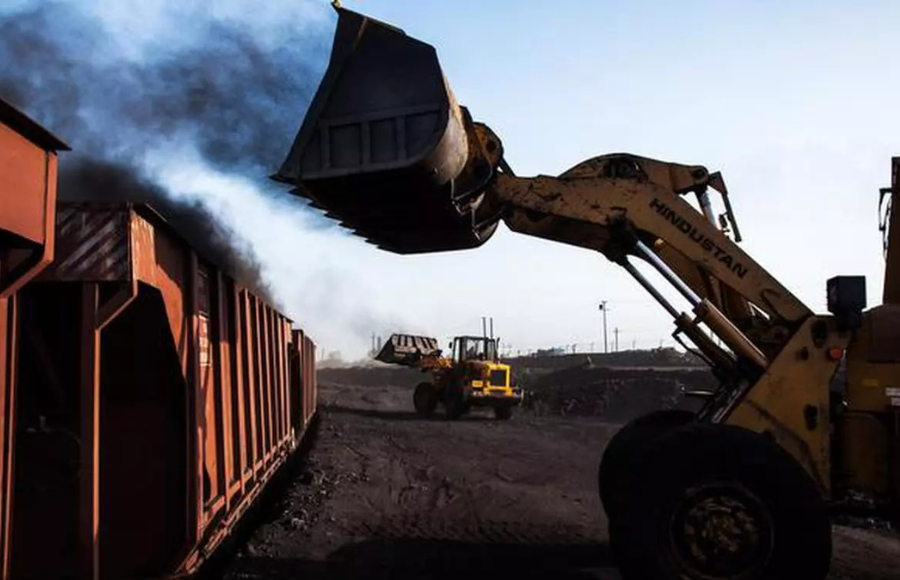 Coal India signed (MOU) with IIT Hyderabad for R&D in clean coal technology
