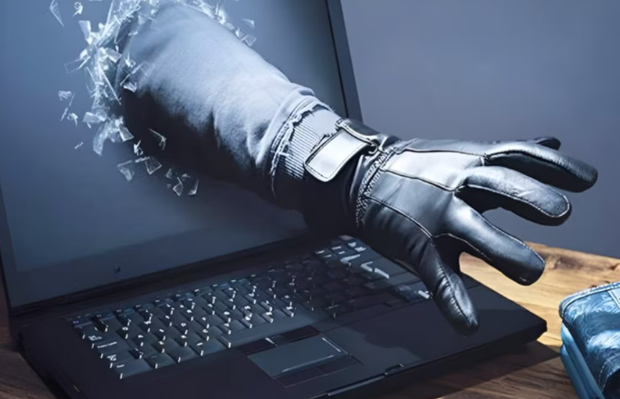 Lucknow STF Dismantles Cyber Fraud Network, Arrests Six Including Mastermind