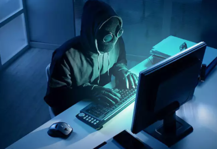 Cyber Crime Police in Kanpur Arrest 4 in Massive Multi-Crore Job Scam