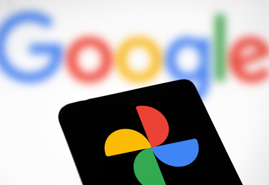 Google might be working on redesigning the Photos app