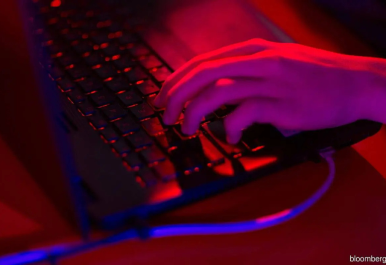 Hackers targeting Australia's major pension funds in coordinated attacks