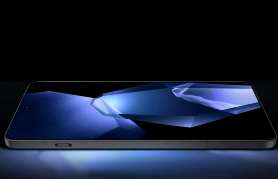 OnePlus 13T Unveils Game-Changing Features: A Powerhouse in a Compact Body
