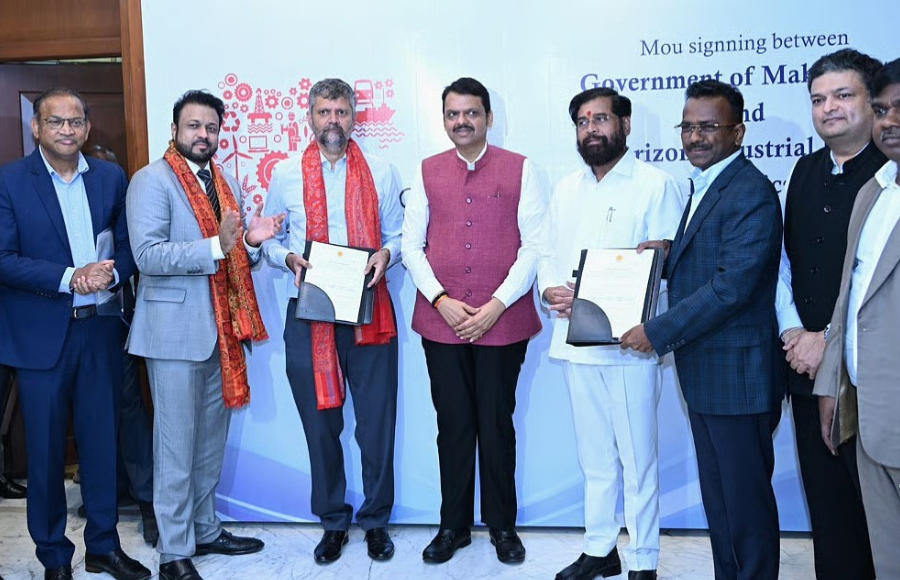 Maharashtra Inks Landmark Pact with Global Giant Blackstone to Build Modern Logistics Parks