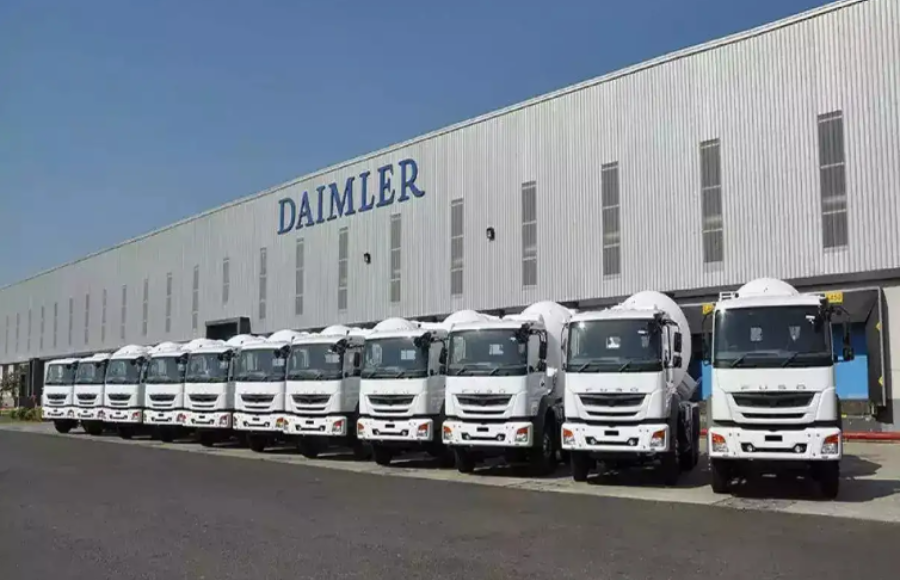 BharatBenz Rolls Out 200000th Truck as Daimler India Hits a Monumental Milestone
