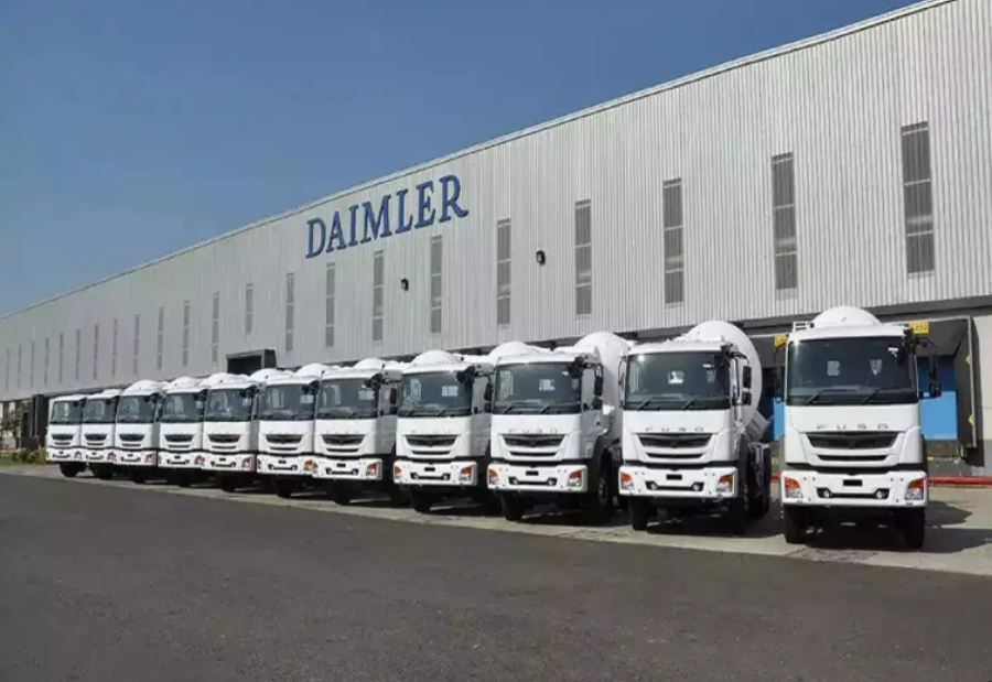 BharatBenz Rolls Out 200000th Truck as Daimler India Hits a Monumental Milestone