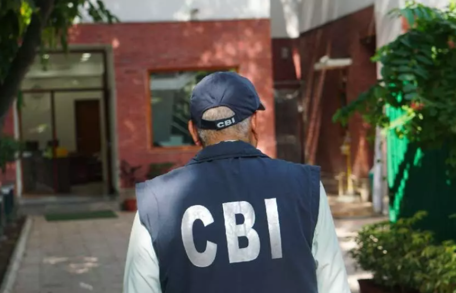 High-Ranking Tax Official and Four Others Held in ₹70 Lakh Bribery Scandal