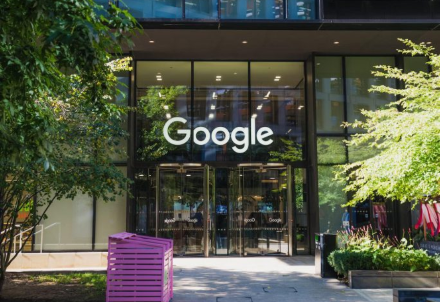 US 'Reviews' Google's $32bn Wiz Buy Over Competition Concerns