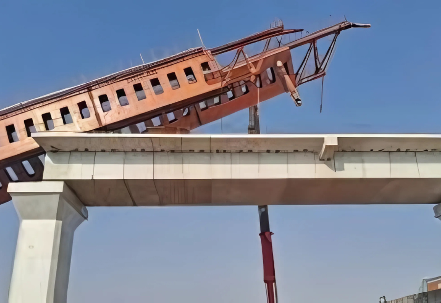 India Installs Heaviest Concrete Girder for First Bullet Train Project