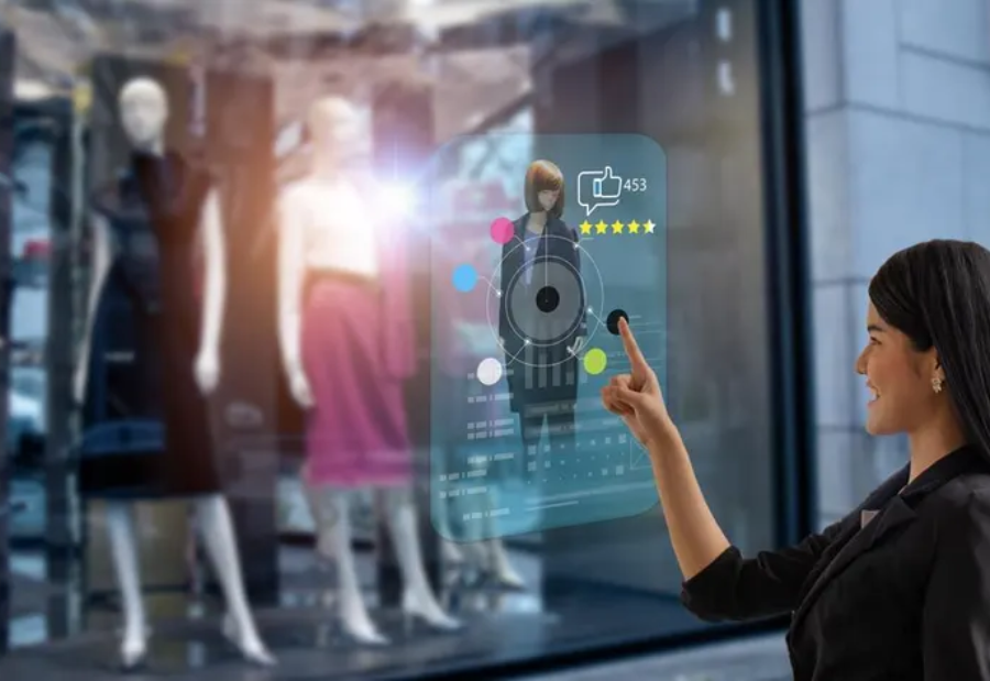 How Online Shopping is Evolving with Technology