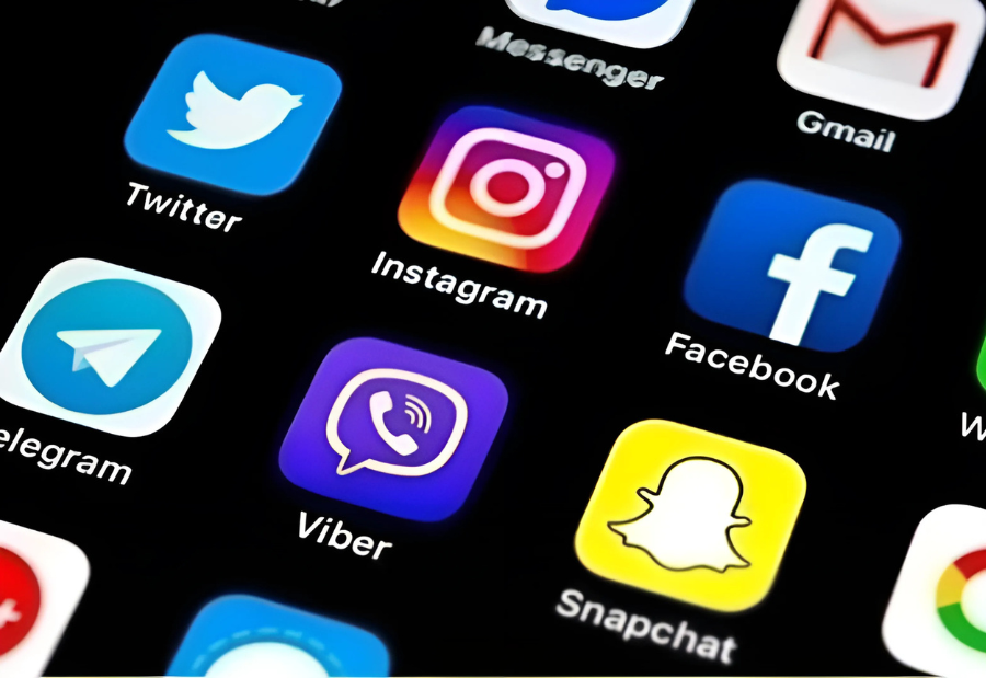 Cybercrime Unit Urges Citizens to Update Messaging Apps