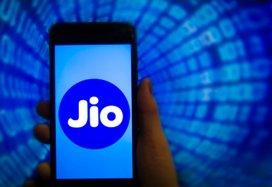 Jio Dominates India's Telecom Circles Subscriber Gap Widens