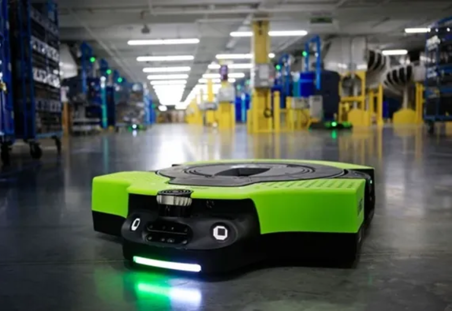 Amazon deploys its 1 millionth robot