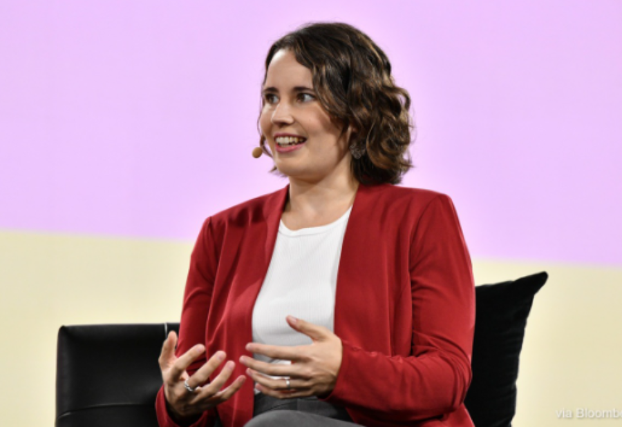 Former OpenAI Board Member Questions Meta's AI Hiring Spree and Talent Retention Strategy