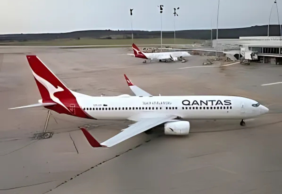 Qantas Secures Court Order to Block Access to Stolen Customer Data