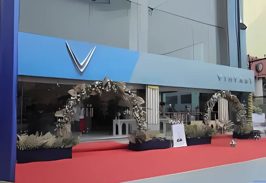 VinFast Enters Indian Market, Opens First Showroom in Surat
