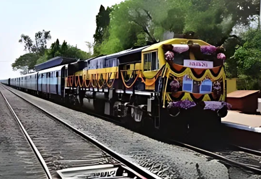 South Western Railway Upgrades 835 Kilometres of Track, Saves Over 60 Minutes in Travel Time