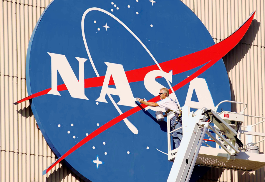 NASA Sparks Competition To Build Data Pipeline To Mars