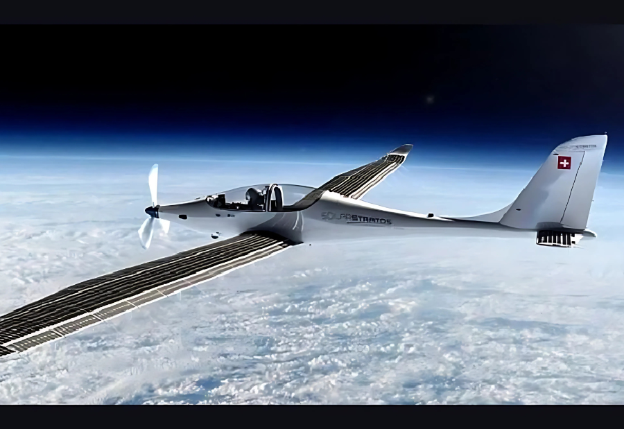 Raphael Domjan Reaches 8,224 Metres In SolarStratos Flight, Nearing World Record
