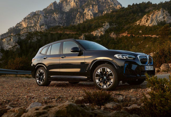 Qualcomm and BMW Launch Snapdragon Ride Automated Driving System in New BMW iX3 Qualcomm and BMW Launch Snapdragon Ride Automated Driving System in New BMW iX3