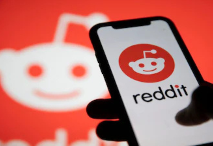 Reddit in Talks with Google and OpenAI for New AI Content Deal Reddit in Talks with Google and OpenAI for New AI Content Deal