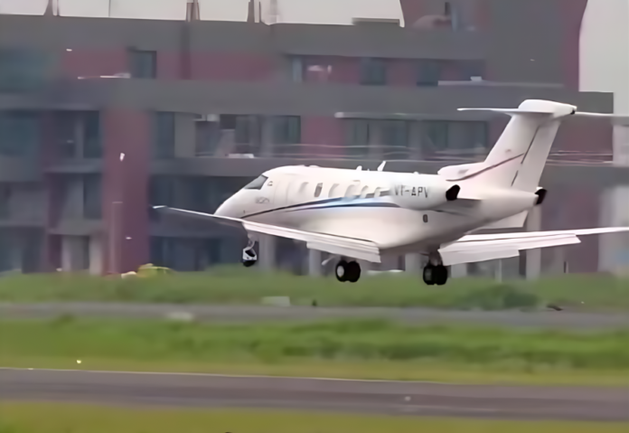 Private Jet from Ahmedabad Marks Historic First Landing at Navi Mumbai Airport Private Jet from Ahmedabad Marks Historic First Landing at Navi Mumbai Airport