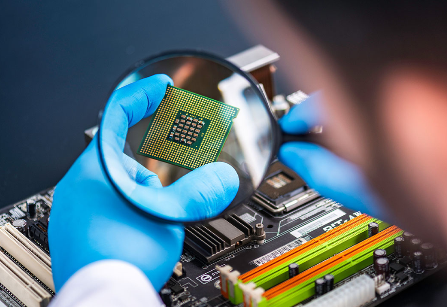 India’s Semiconductor Push Needs Realism Over High-End Dreams