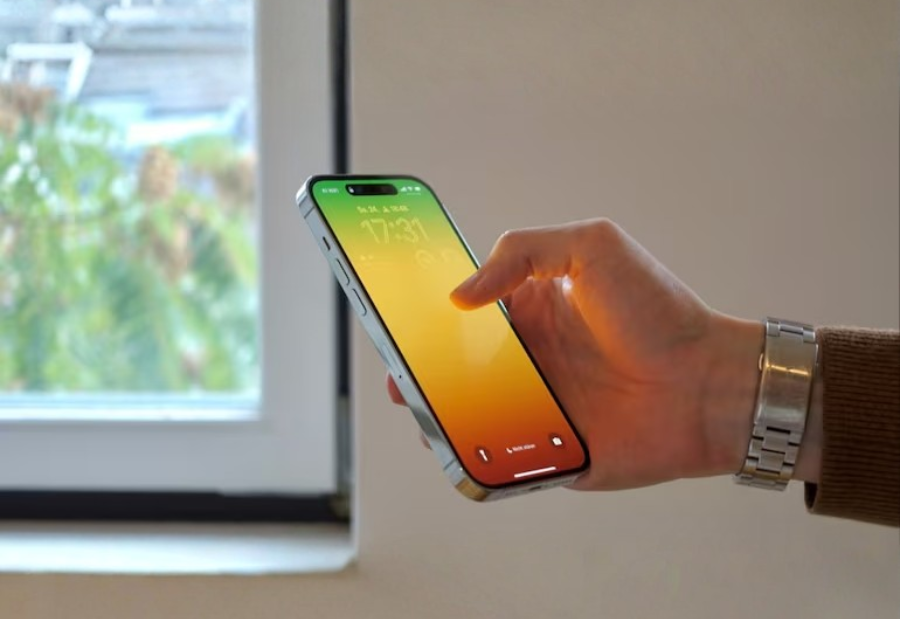 iOS 26.1 update to allow Google Photos and other apps to back up in the background