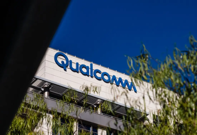 Qualcomm introduces new AI accelerator chips to challenge market leaders