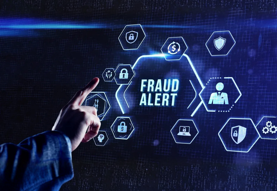 Varanasi cyber crime unit busts gang behind fake franchise fraud Varanasi cyber crime unit busts gang behind fake franchise fraud