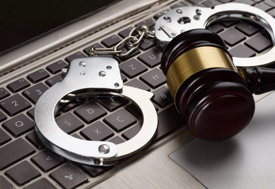 the main stream Article Main Image (900 x 619 px) - 2025-10-29T202114.341 Gujarat loses ₹6.06 lakh every hour to investment-related cyber fraud