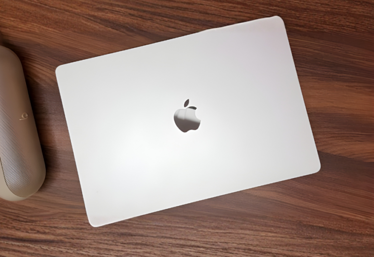 Apple reportedly developing a low cost MacBook powered by an iPhone chipset