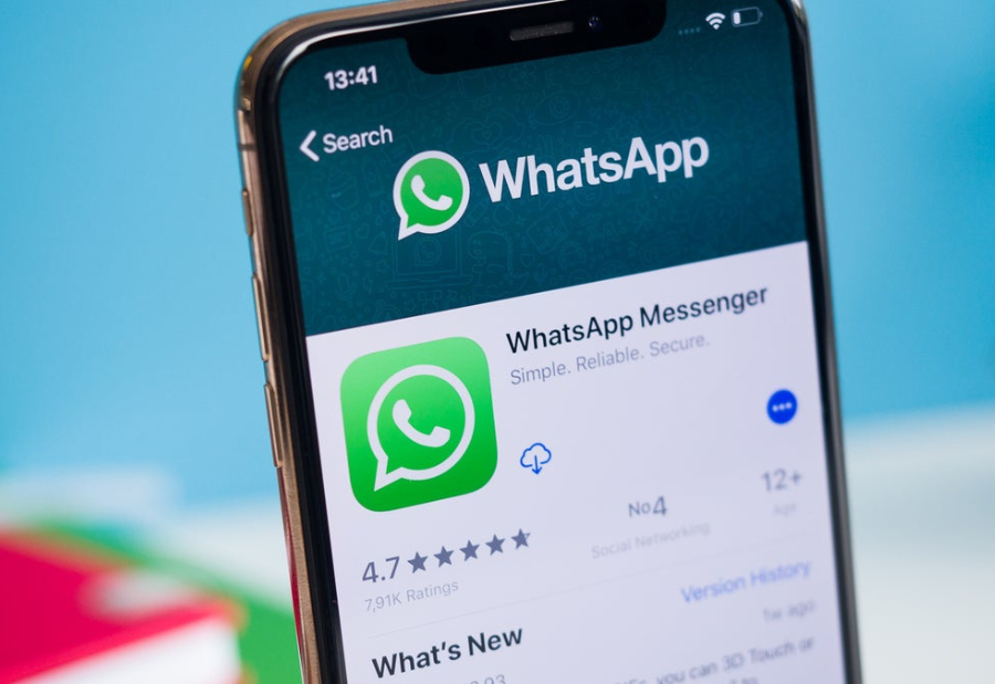 WhatsApp tests new group member tag feature for Android users