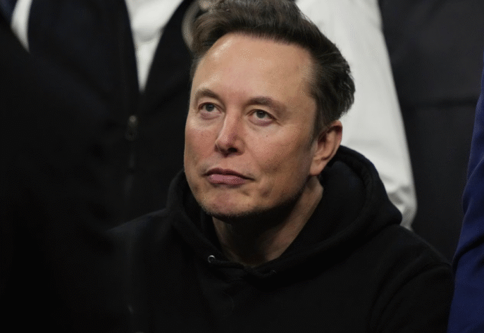 Elon Musk expresses strong interest in bringing Starlink services to India Elon Musk expresses strong interest in bringing Starlink services to India