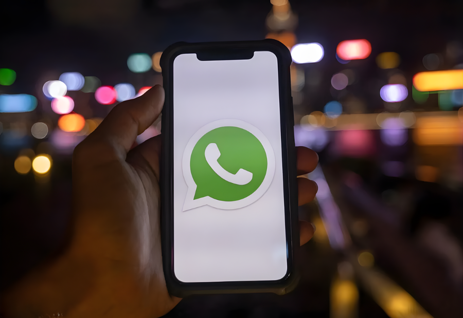 WhatsApp begins rolling out redesigned About section with temporary status updates